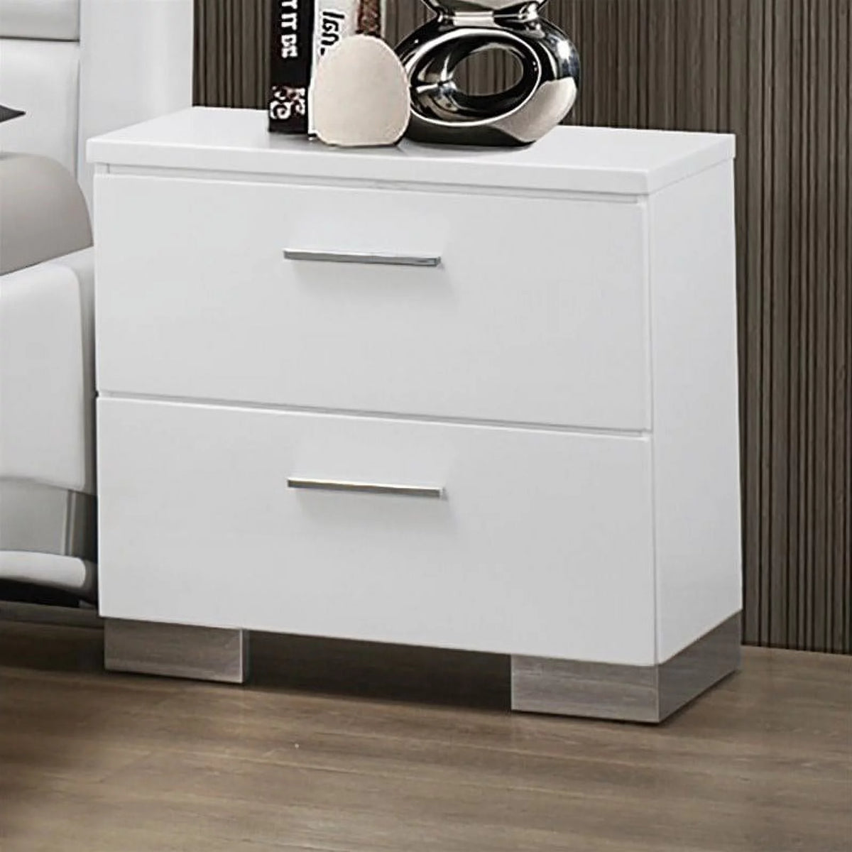 White 2 Drawer Nightstand and Chest I3442