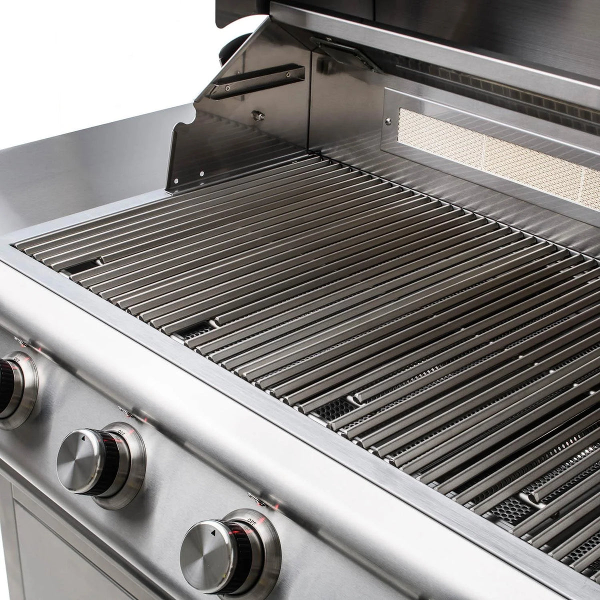 32 Built-In Natural Gas Grill with Lights P63887