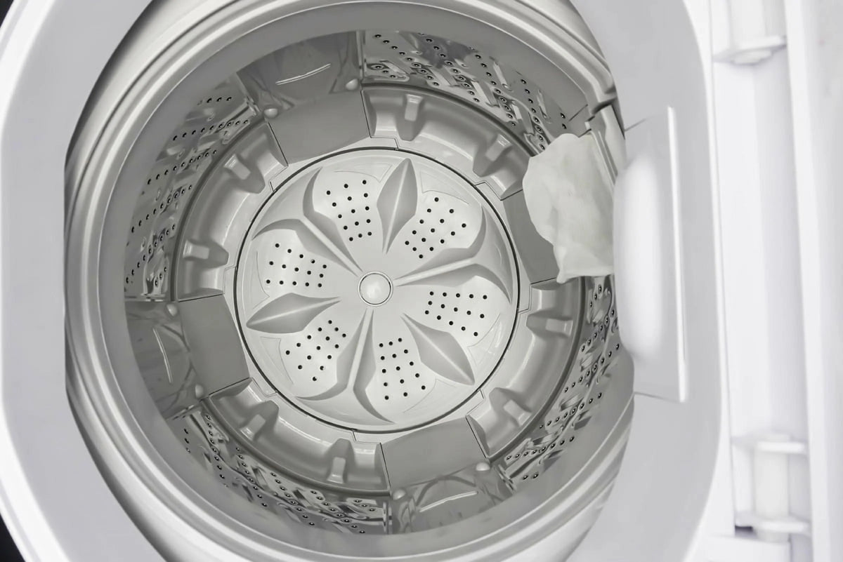 1.6 Cu. ft. White Compact Top Load Washing Machine K847