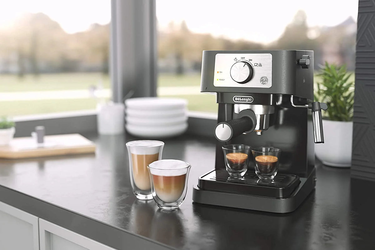 Espresso Maker 15 bar pump 1100W black J536