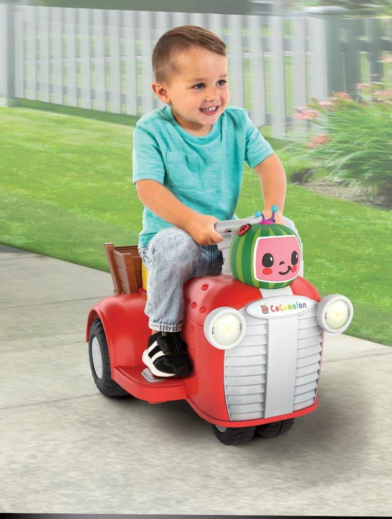 6 Volt Interactive Tractor Ride-On O168