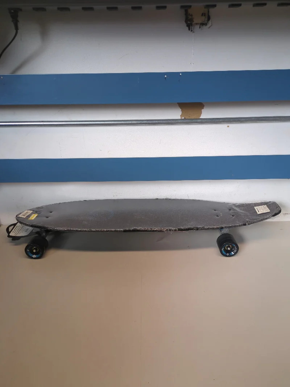 36'' Blue Longboard Q17292