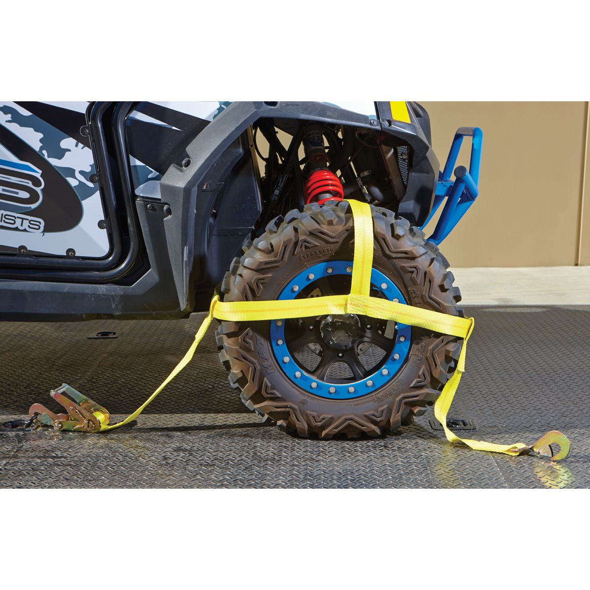 Tie-Down Bonnet H766