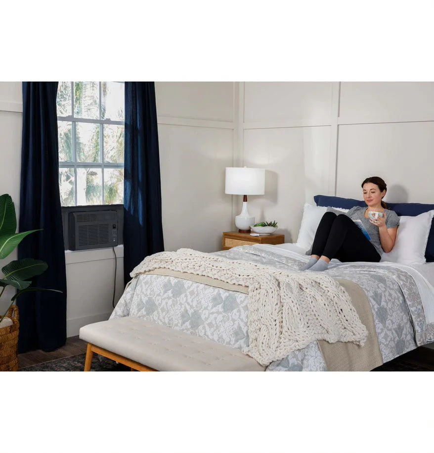 5,000 BTU Window Air Conditioner with Remote H6502
