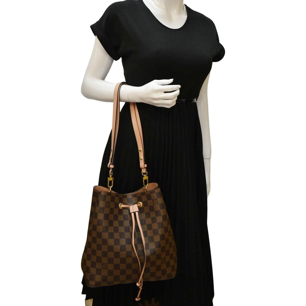 Pre-owned Monogram Canvas Shoulder Bag N213